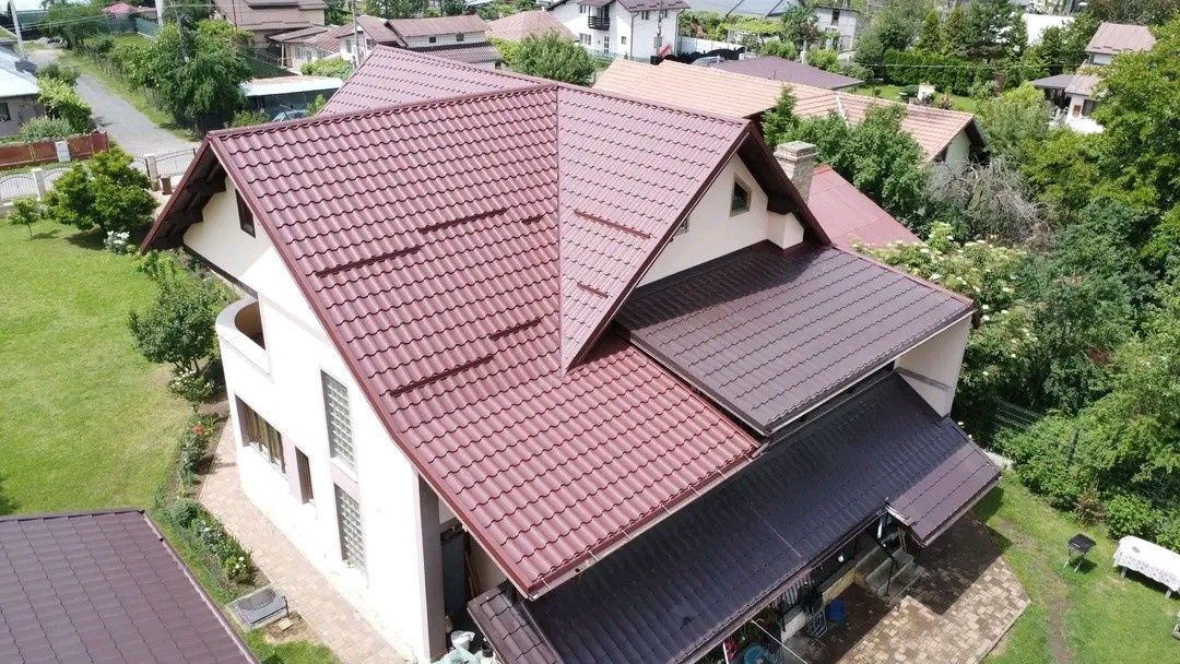 reparații acoperișuri firmă de acoperișuri construcții A Z  Izolații