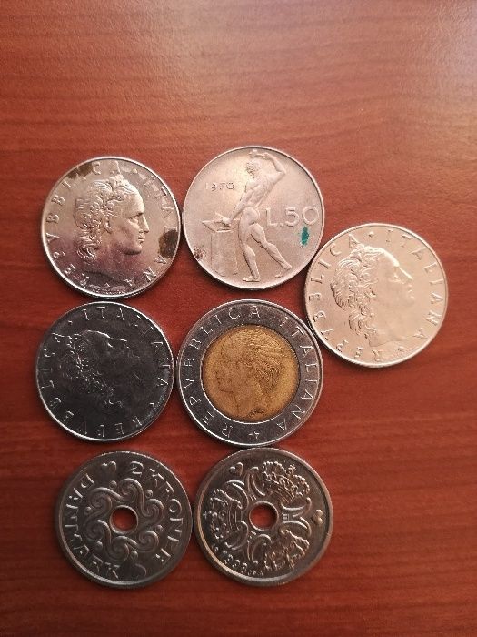 Монети от Европа, Америка и различни страни