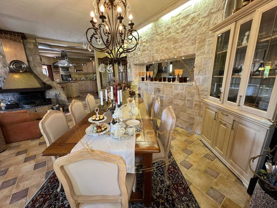 Луксозна Самостоятелна Къща