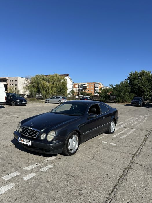 Mercedes CLK W208