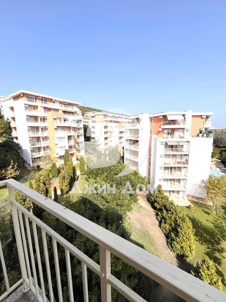 Продава се Тристаен апартамент в Свети Влас - 70 кв.м за 1115 €/кв.м - Снимка #10