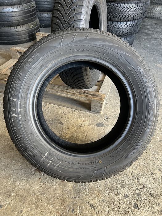 2 anvelope de iarna 195/65/15 Falken 8 mm dot 2020!