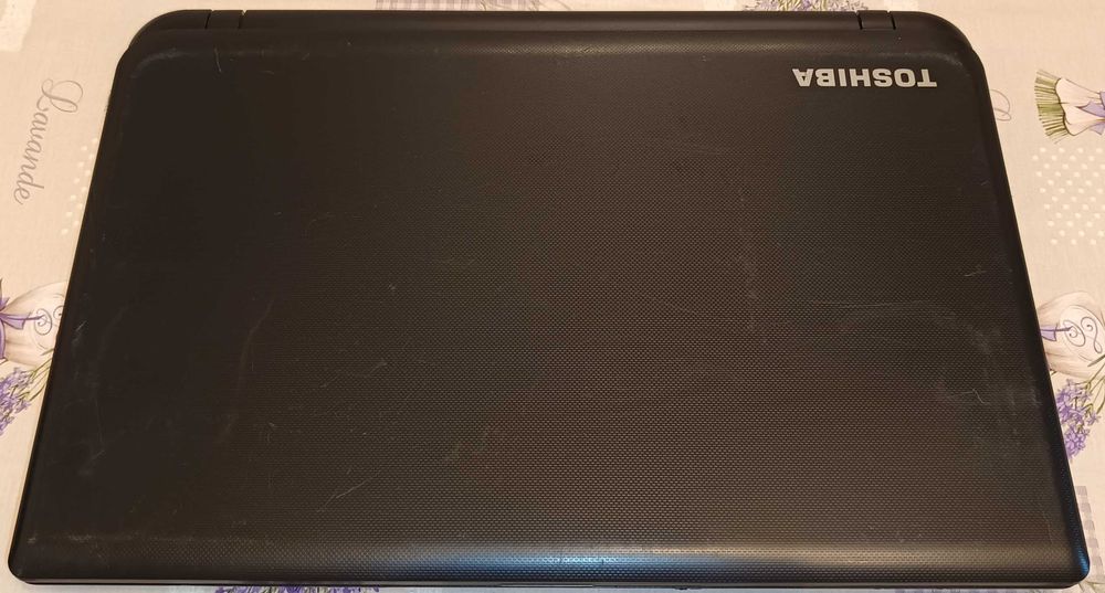 Laptop Toshiba Satellite C50t Intel Quad Gen 4 15.6 40Cm Ram 8Gb