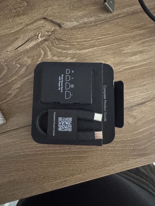 Casti Beats studio buds plus (+) transparente noise canceling