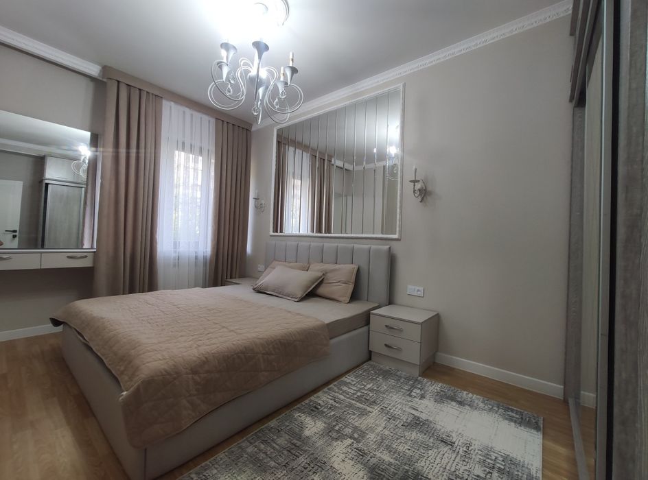 Продается 3/2/4 на Ц-5