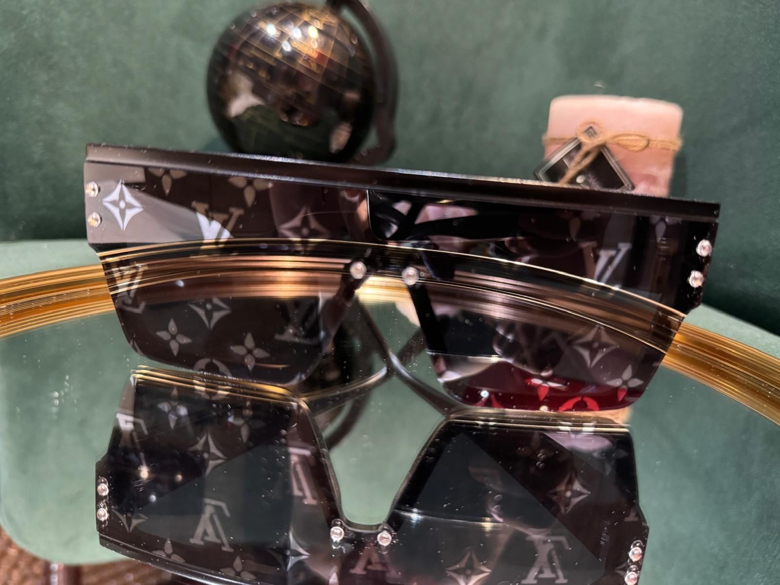Ochelari Louis Vuitton pentru bărbați.  Calitate superioară.