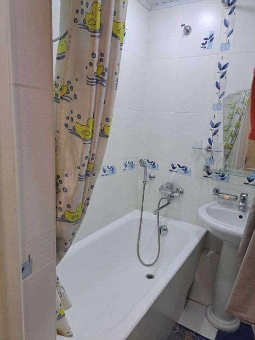 Продаю свою квартиру М.Улугбек район Ц1, Есо парк