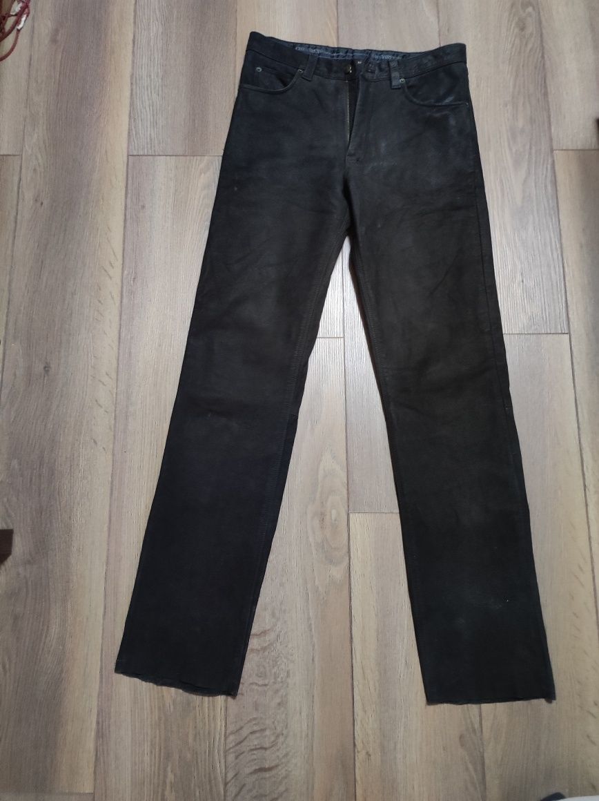 Pantaloni piele M 33 model jeans