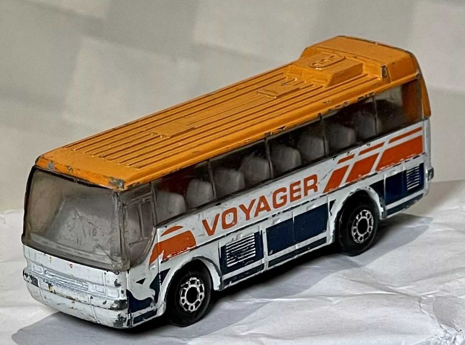 Matchbox автобус Voyager