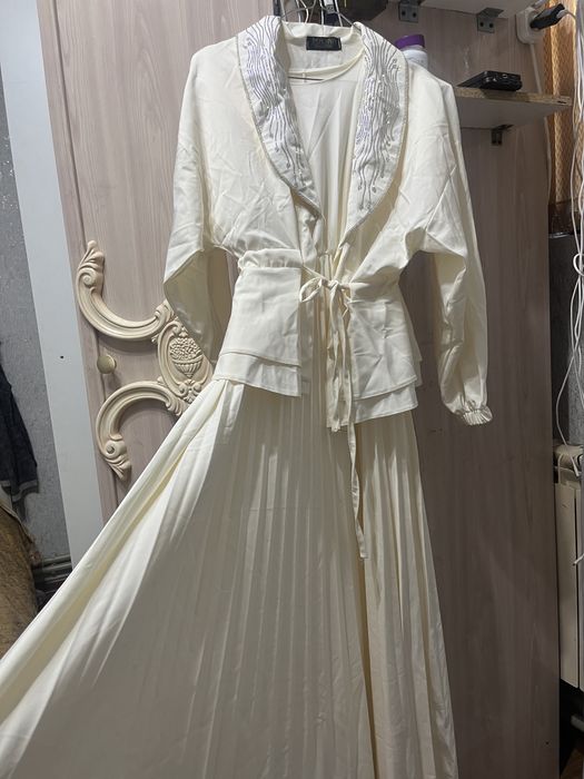 Двойка юбка кофта, жакет