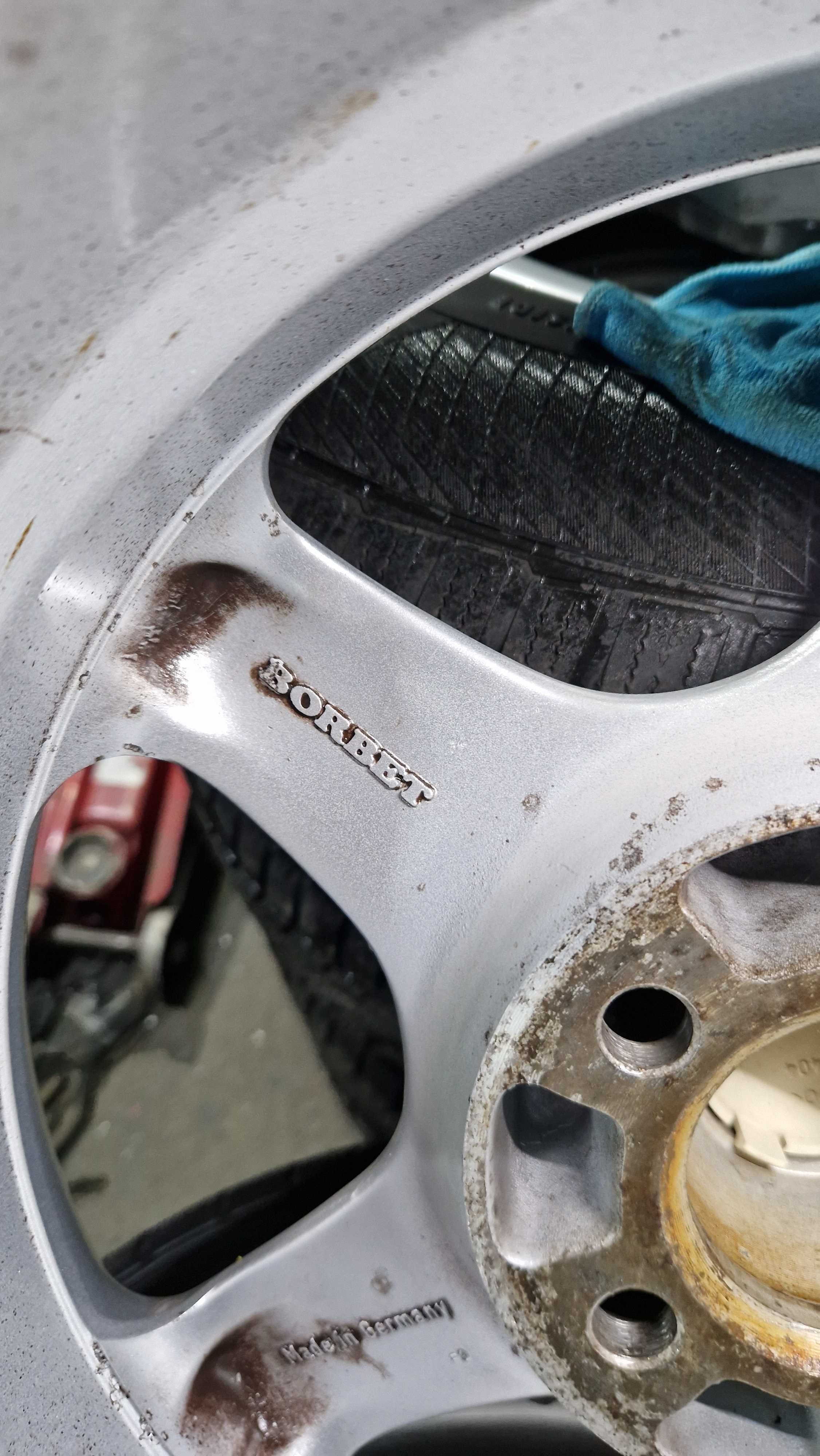 GOLF 4 джанти BORBET със летни гуми 195/65/15 7J×15 ET35 5×100 ЦО56,6