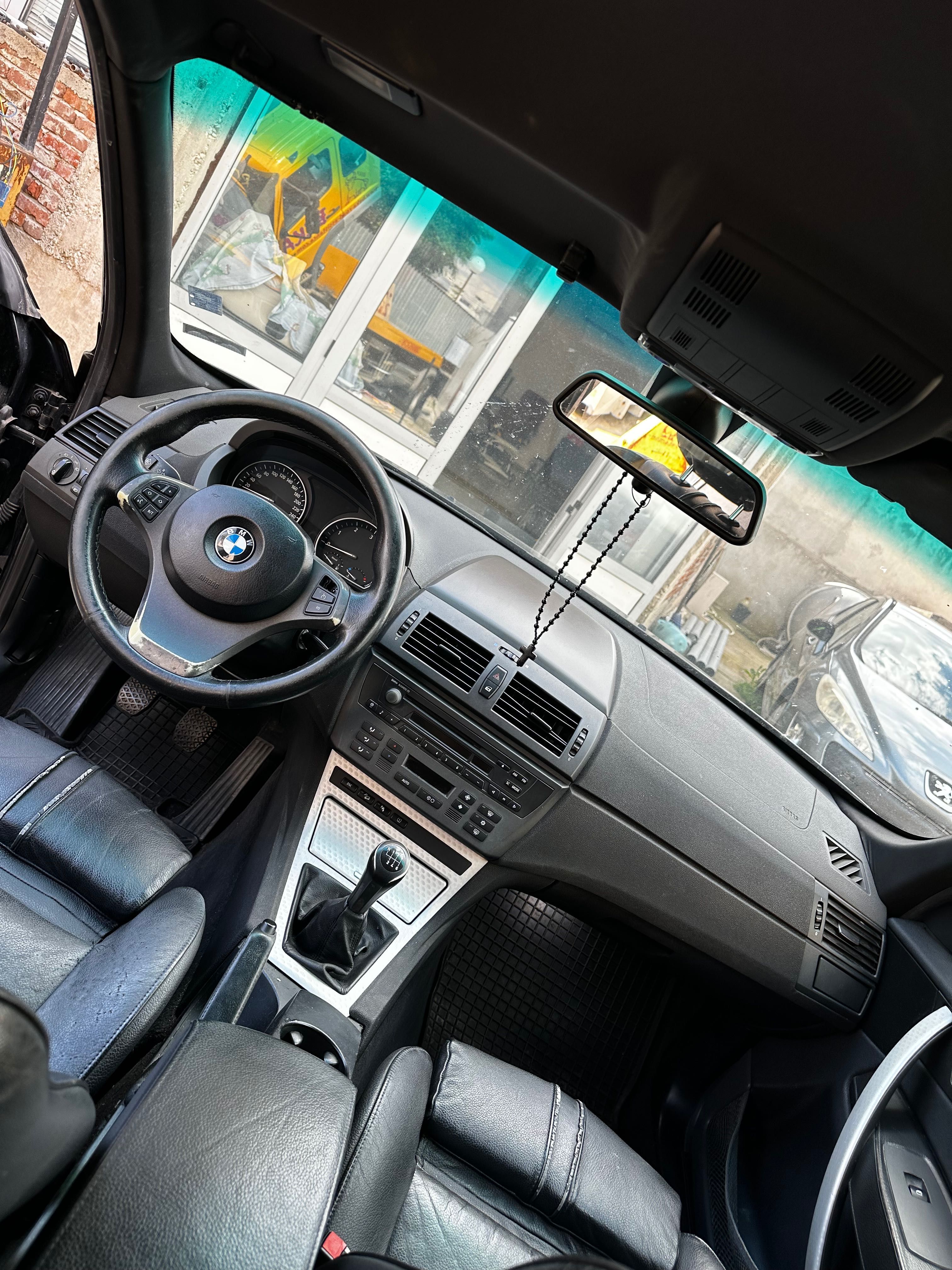 Bmw X3 3.0d………..
