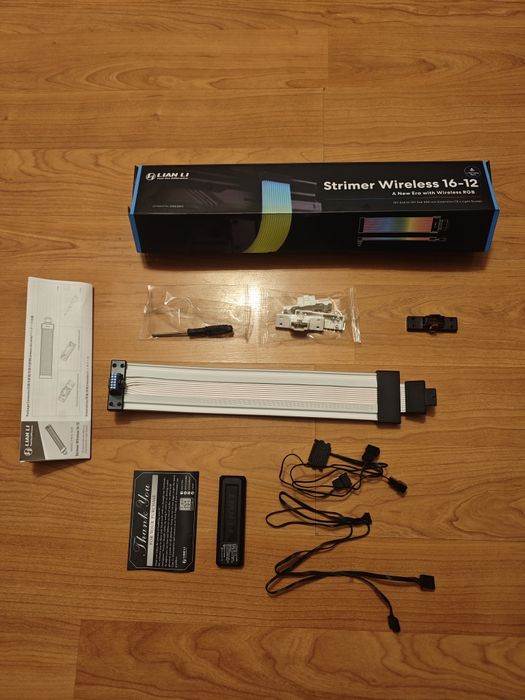 Продам кабель для видеокарты, Lian Li Strimmer Wirelles, 16 pin, 90°