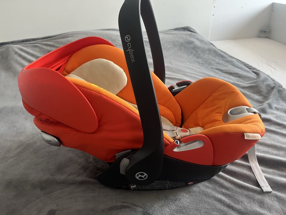 Столче за кола Cybex Aton q + Оригинално зимно чувалче