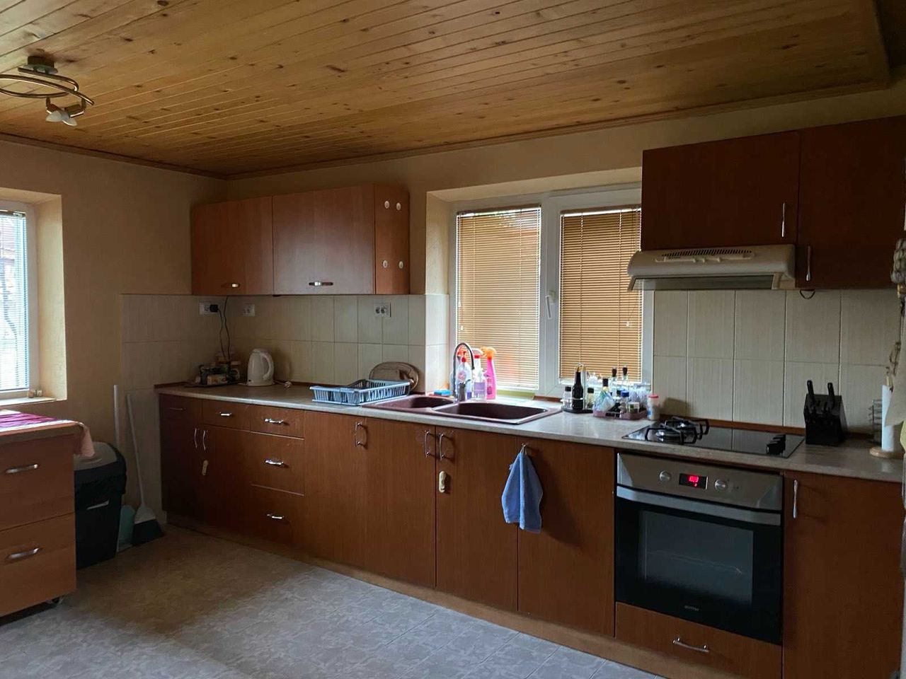 Продава се Къща в Карлово - 292 кв.м за 682 €/кв.м - Снимка #10