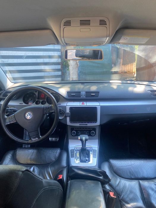 Vand sau schimb passat b6 2.0 tdi