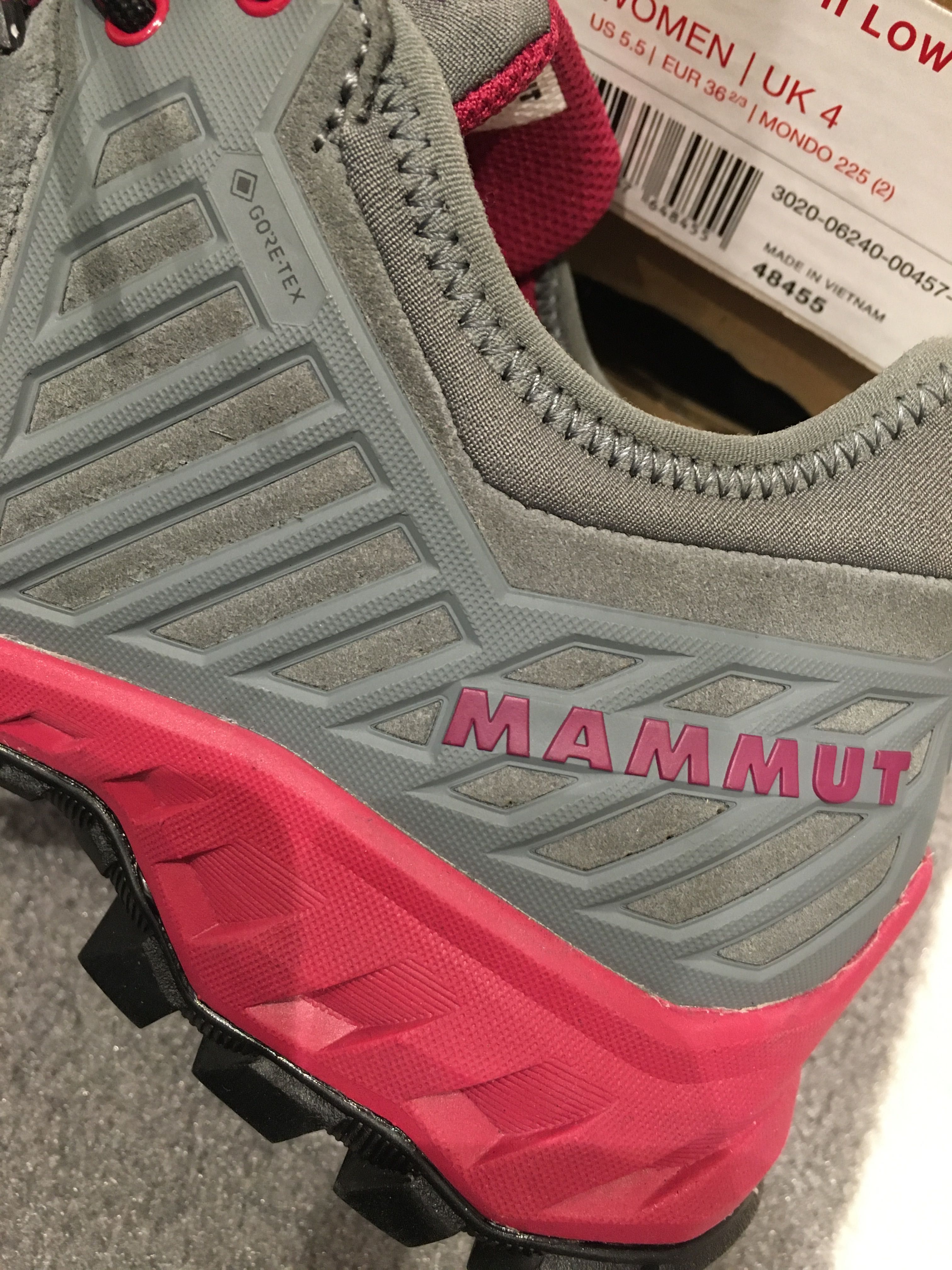 Mammut - нови дамски туристически обувки