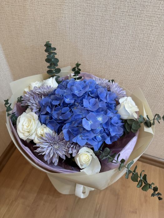 Букет цветов……….