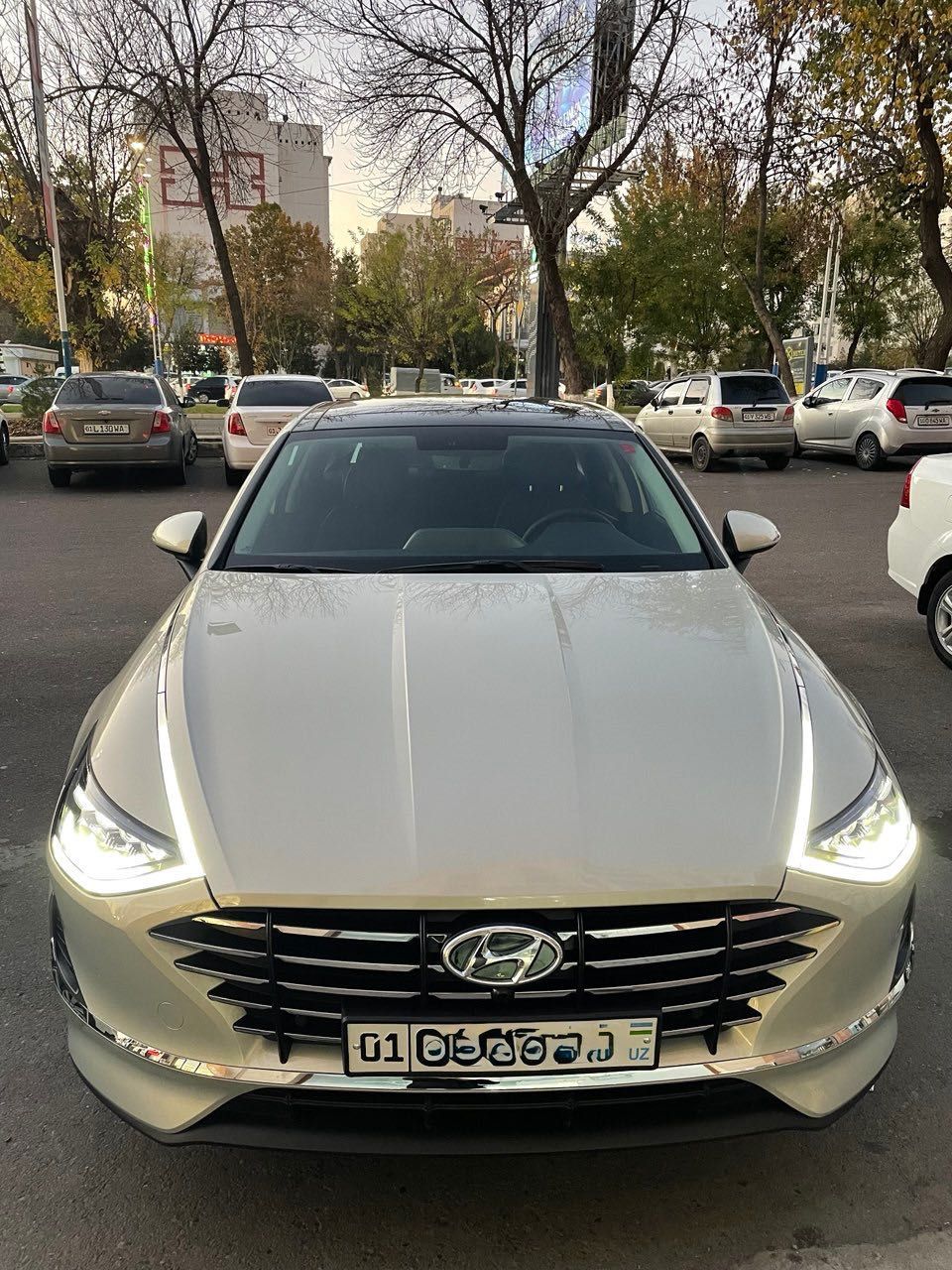 Продаю Hyundai Sonata Style Plus 2.0L.