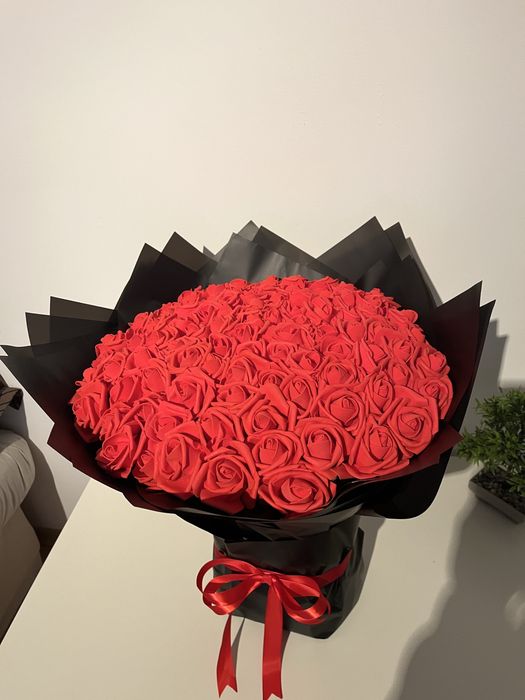 Букет от вечни рози 101