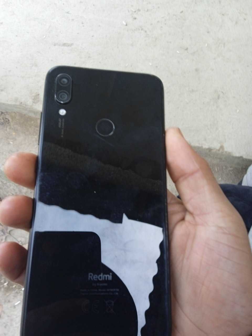 Redmi note 7 64 4 telni holati juda yaxshi usta kormagan