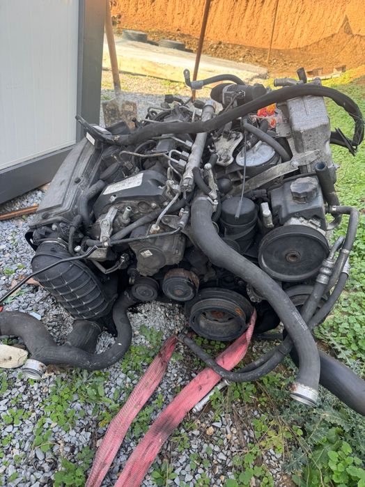 Двигател за Мерцедес c200cdi 136коня Оборудван