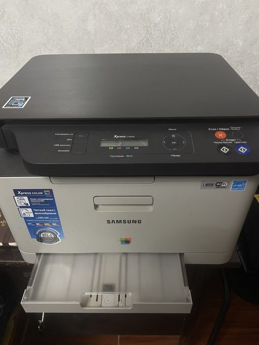 Принтер Samsung Xpress c460w в рабочем состояний, проблема с дисплейем