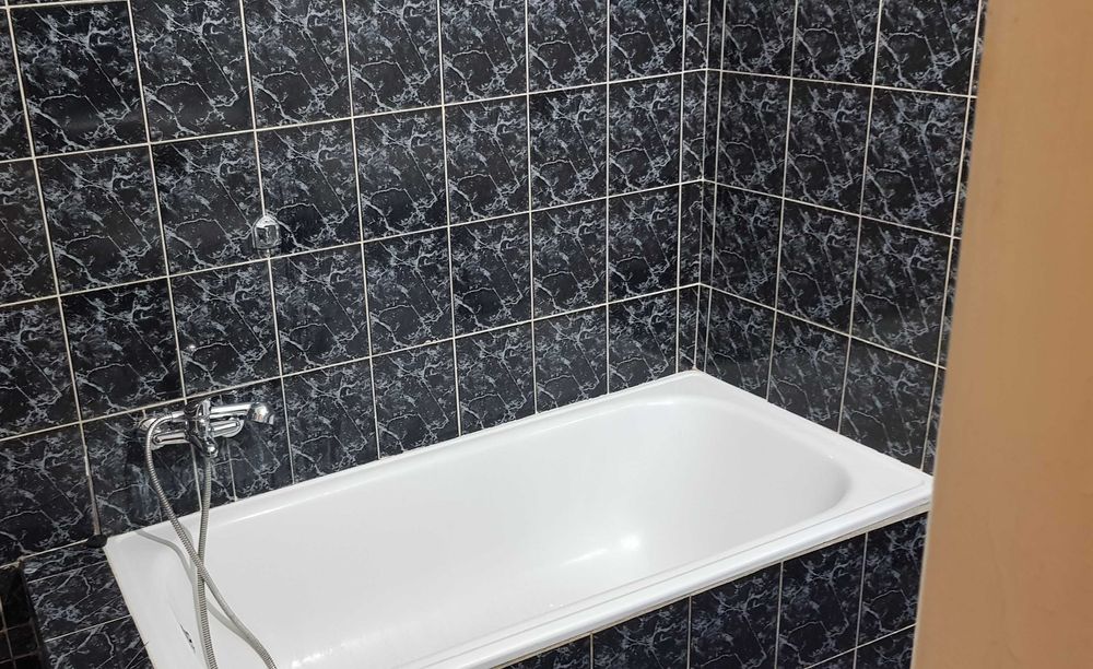 vand garsoniera la parter zona capitol