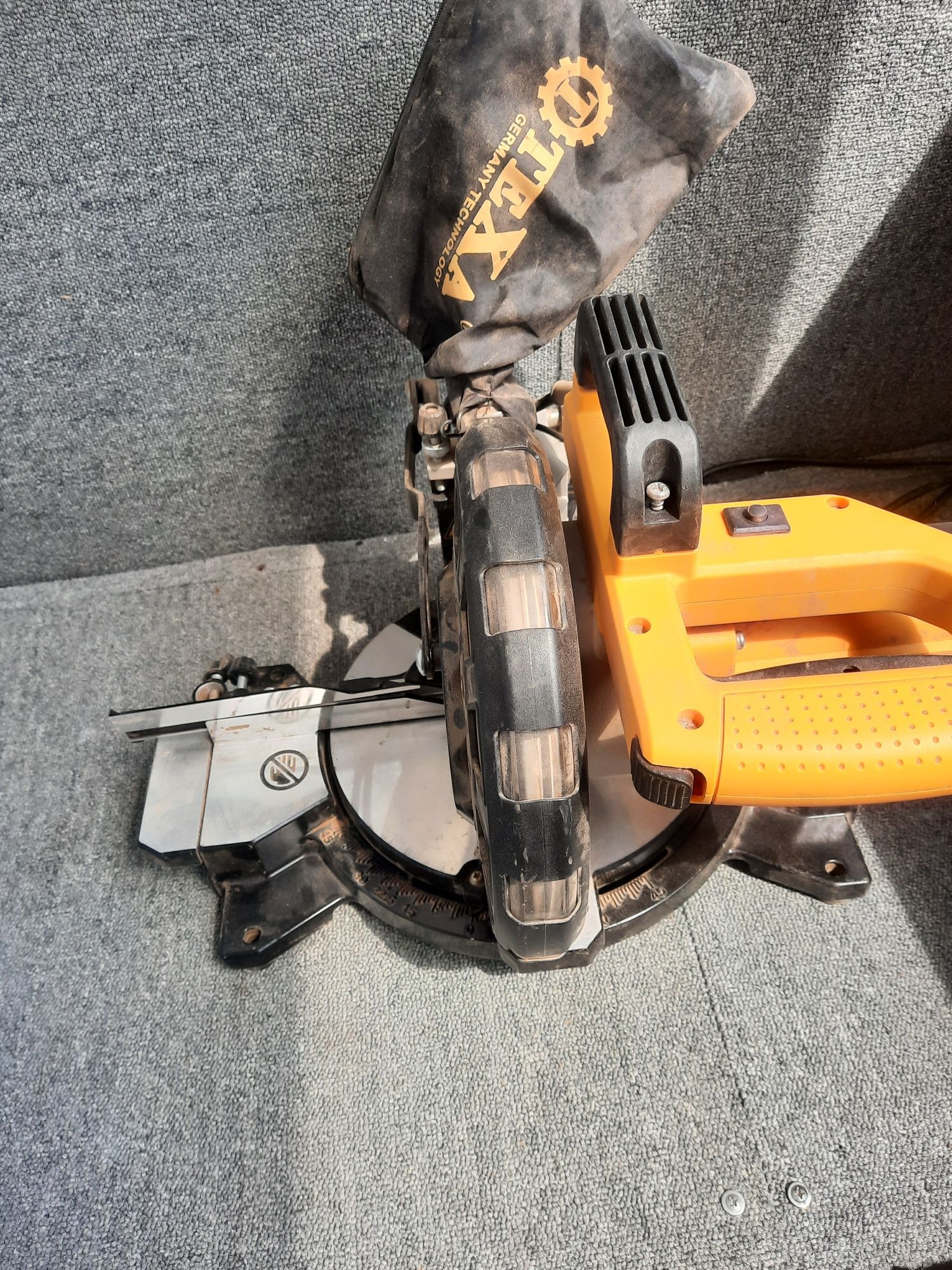 Торцевая пила Texa T52101