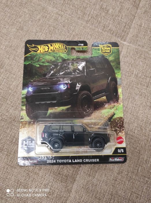 Hotweels Toyota land cruiser  0/5