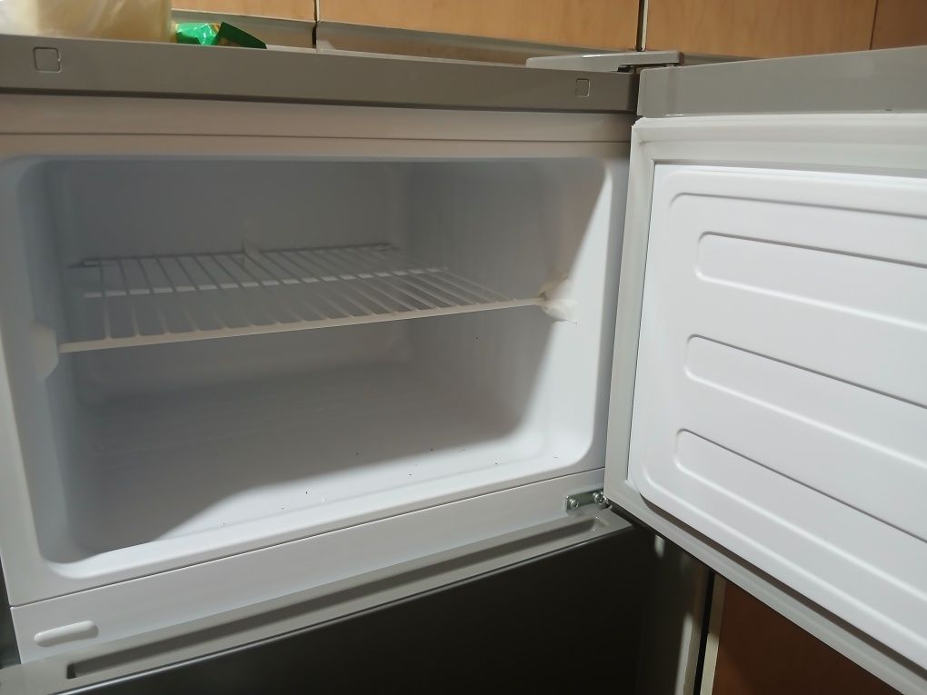 холодильник Beko