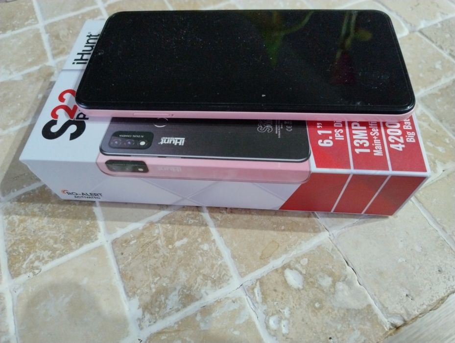 Telefon Android IHunt s22 plus