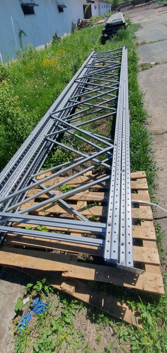 Rafturi metalice zincate