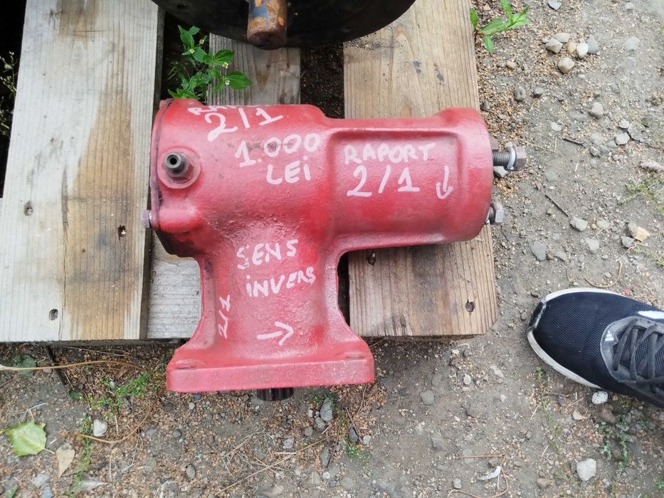 Reductor cu raport de reducere de 2/1 tocătoare