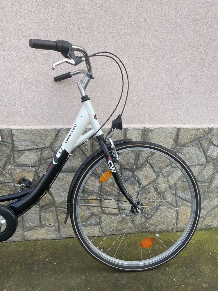Немски Crosswind City Tec 28"