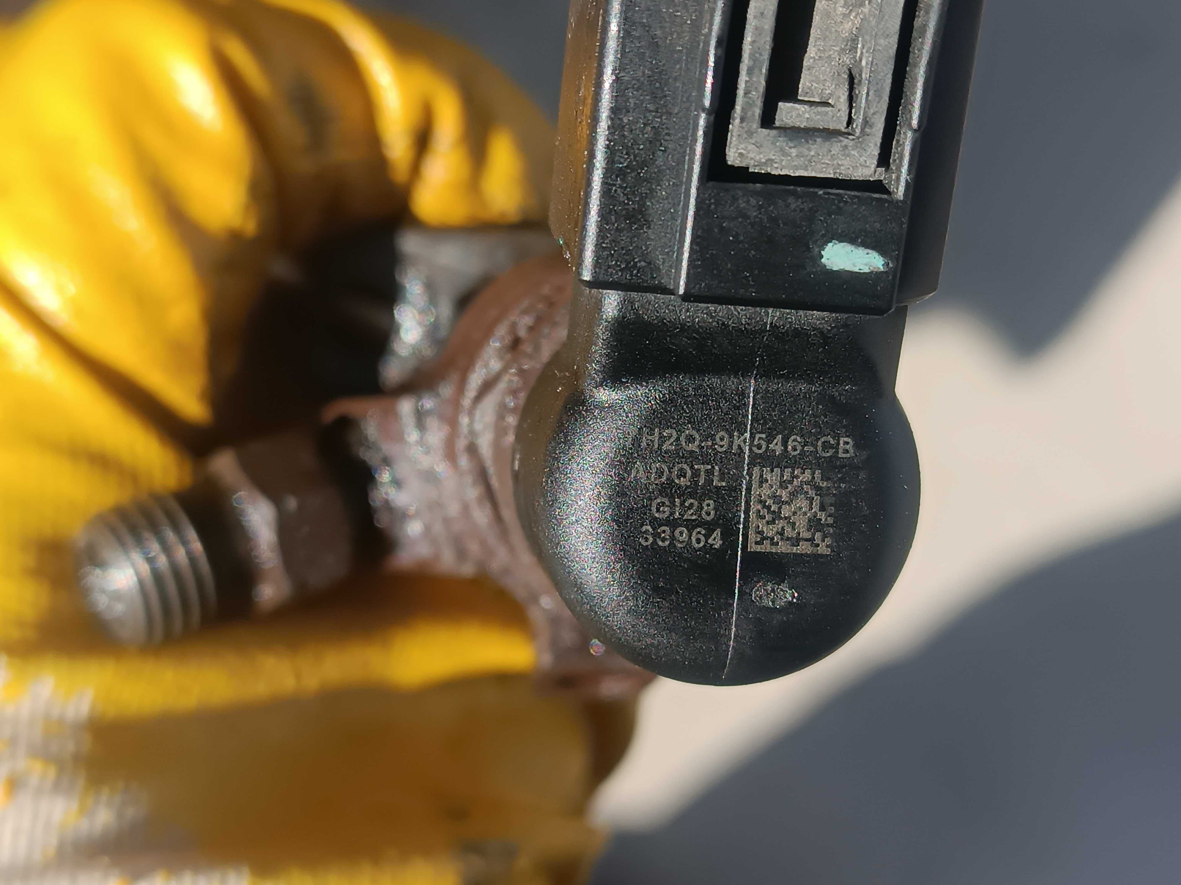 Дюзи за Ленд Ровар / LAND ROVER  2,7D  V6 - 7H2Q 9K546 CB