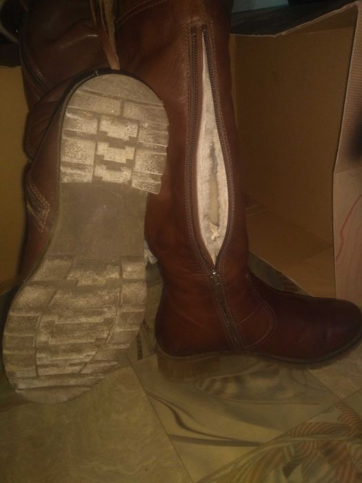 Продам ботфорты зимние