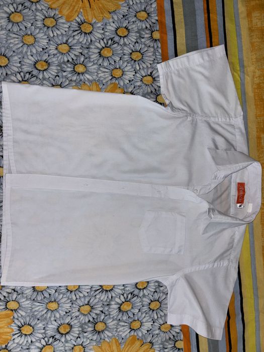 Camasa alba marime 9-10 ani, maneca scurta