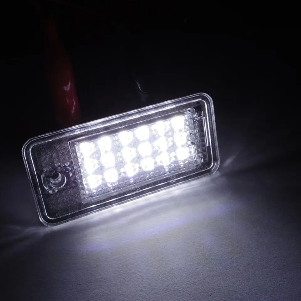 Set Lampi LED numar inmatriculare Audi A3 A4 A6 A8 Q7 RS
