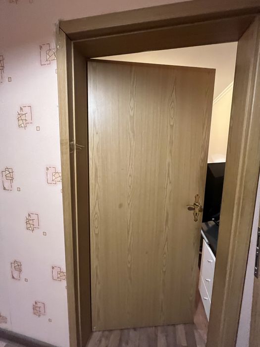 Продам двери, мебель, технику бу