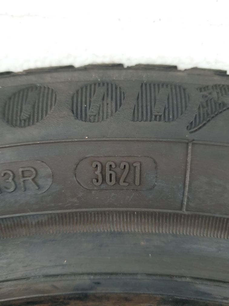 Всесезони гуми 2 броя GOODYEAR Vector4seasons 165 60 R15 дот 3621