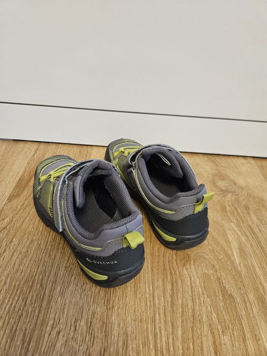 Adidasi drumetie copii