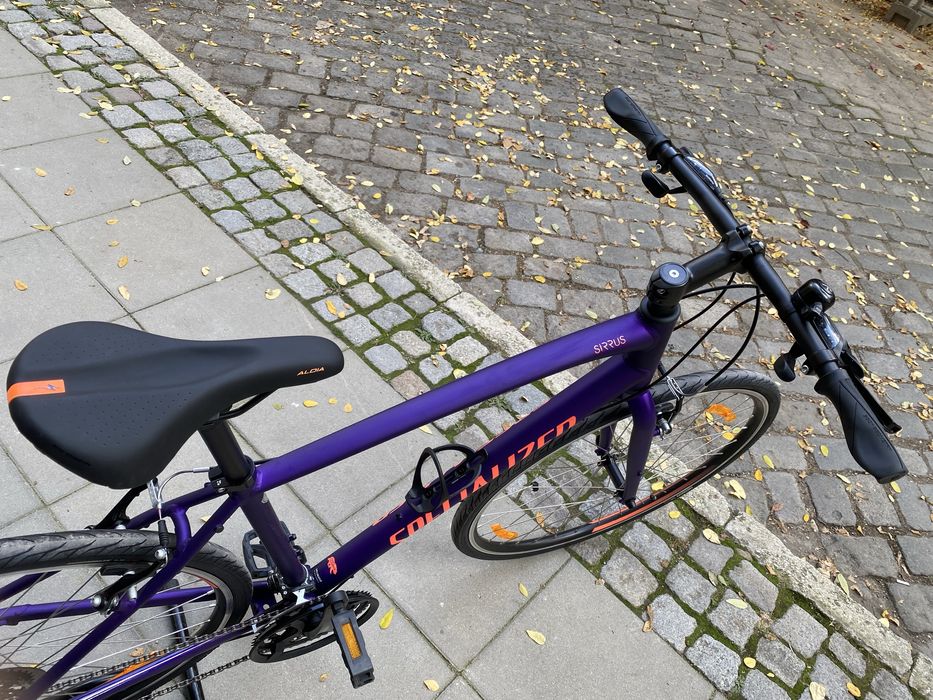 Велосипед Specialized Sirrus V-Brake satin plum purple/acid lava