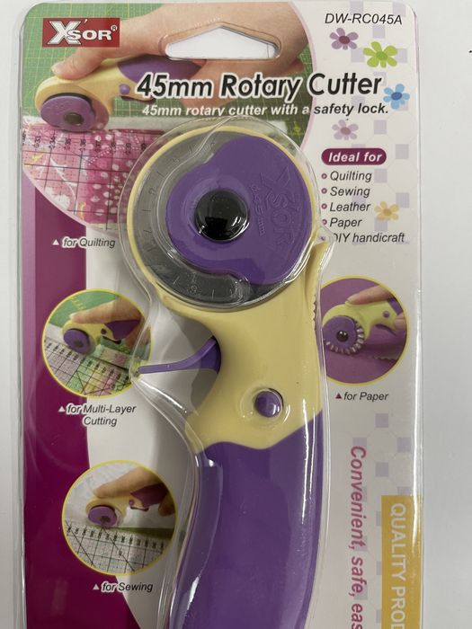 Curis - Cutter cu disc manual pentru materiale textile 45 mm