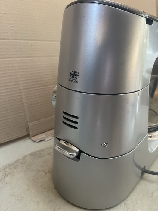 Кухненски робот KENWOOD Titanium Chef