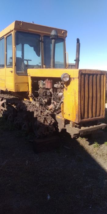 Продам трактор ДТ -75