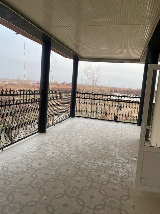 Участок, много комнатный с - балконом