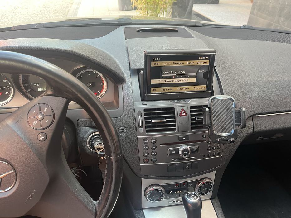 Продаю Mercedes C 250отличное состояние