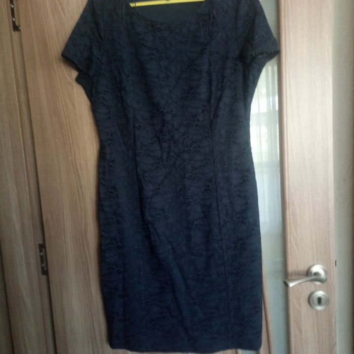 Дамска тъмносиня рокля