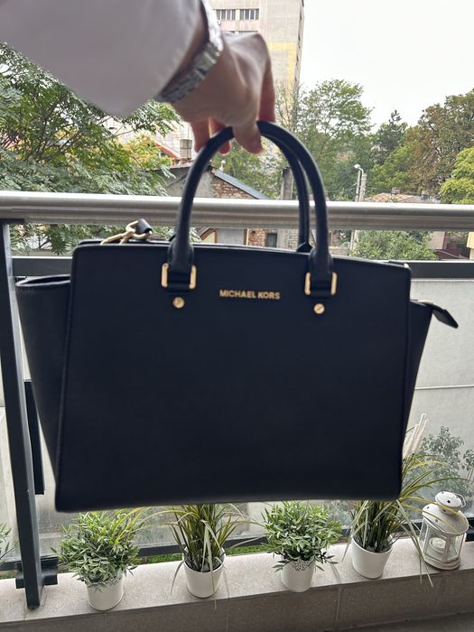 Geanta Michael Kors Selma